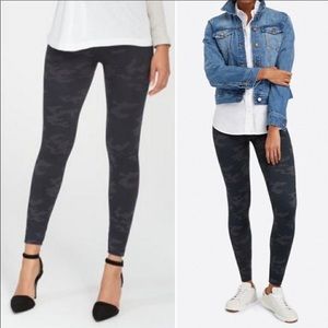 Spanx Look At Me Now Camo High Waist Leggings